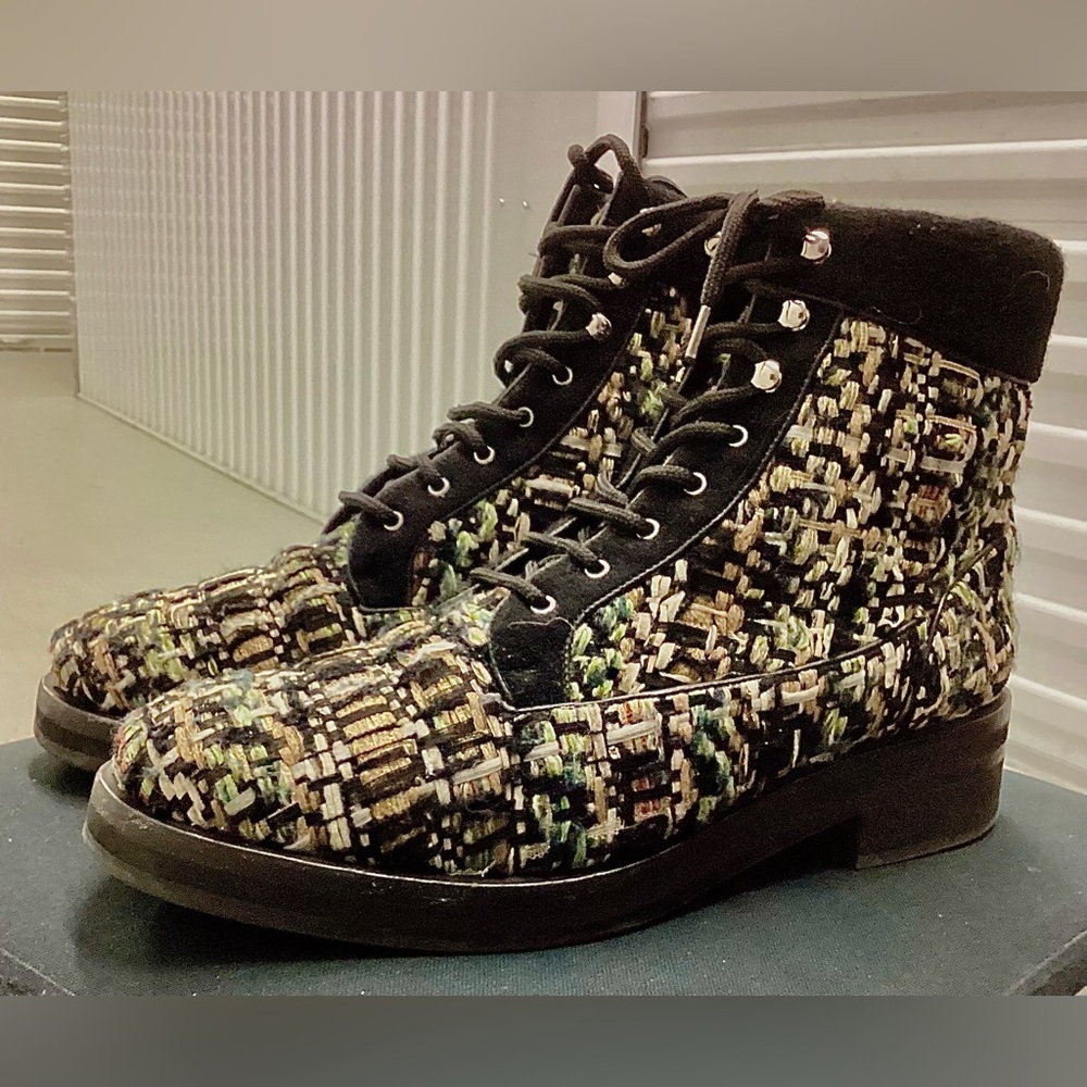 CHANEL men’s Cloth Boot sz 11.